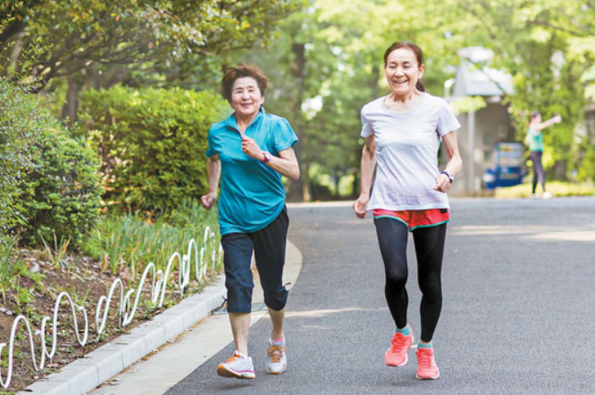 [라이프 트렌드] 50대 이후 근육량 감소는 병, 적절한 영양 공급으로 막아야