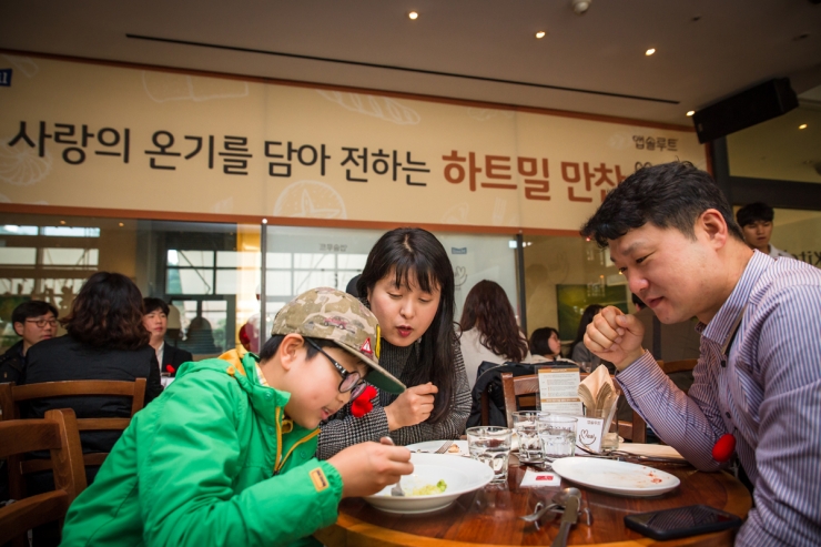 [사회공헌] 매일유업 “모두가 건강하도록”…19년간 환아 위해 ‘헌신’